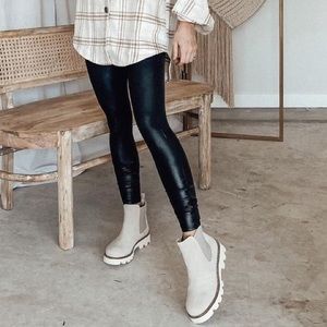 NWOT Cream low top combat booties